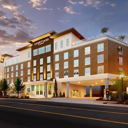 فندق Courtyard By Marriott Atlanta دنوودي المظهر الخارجي الصورة