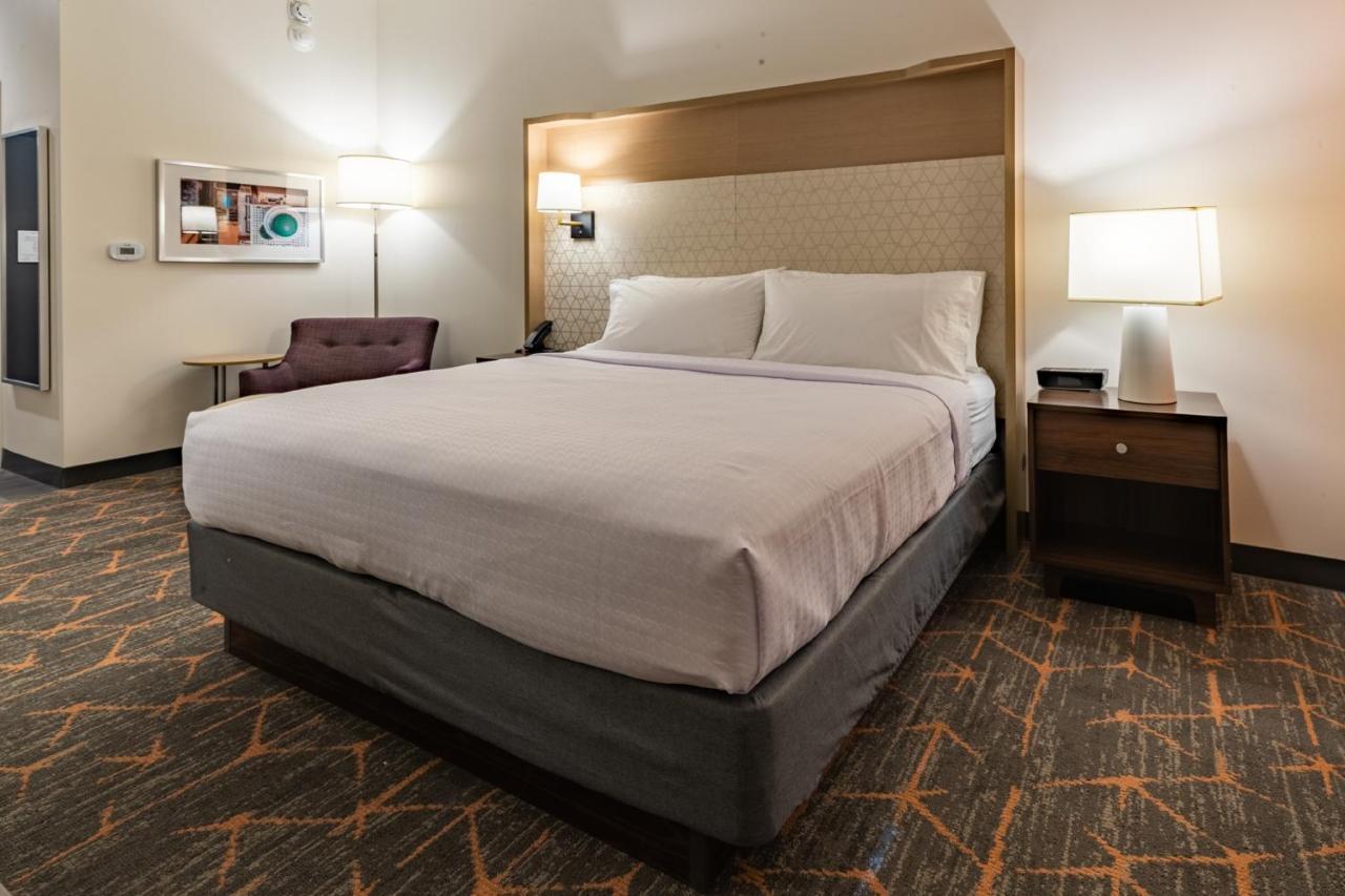 فندق Courtyard By Marriott Atlanta دنوودي المظهر الخارجي الصورة