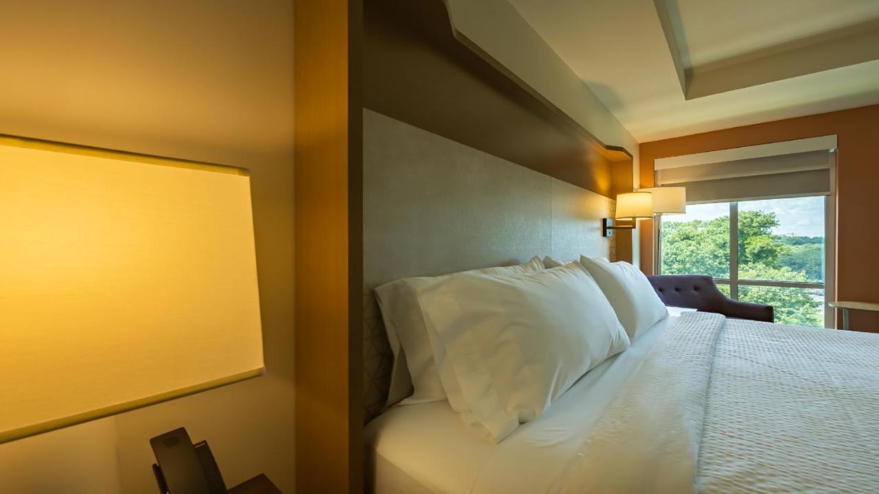 فندق Courtyard By Marriott Atlanta دنوودي المظهر الخارجي الصورة