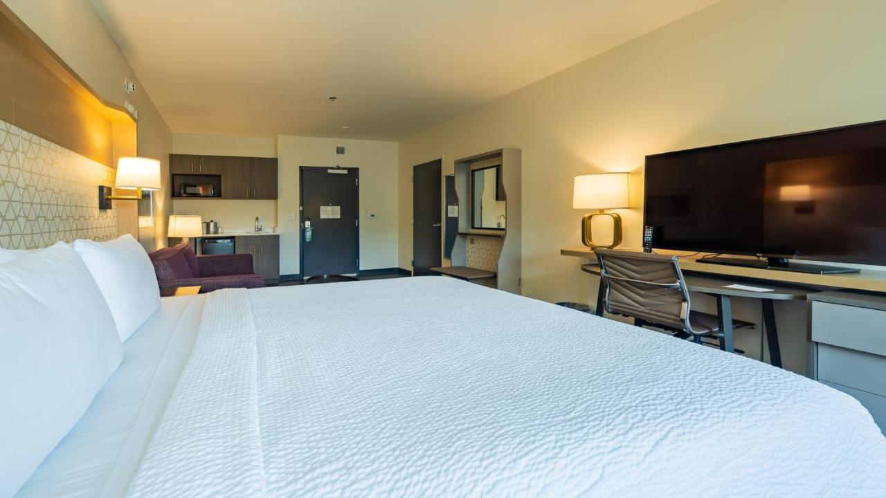فندق Courtyard By Marriott Atlanta دنوودي المظهر الخارجي الصورة