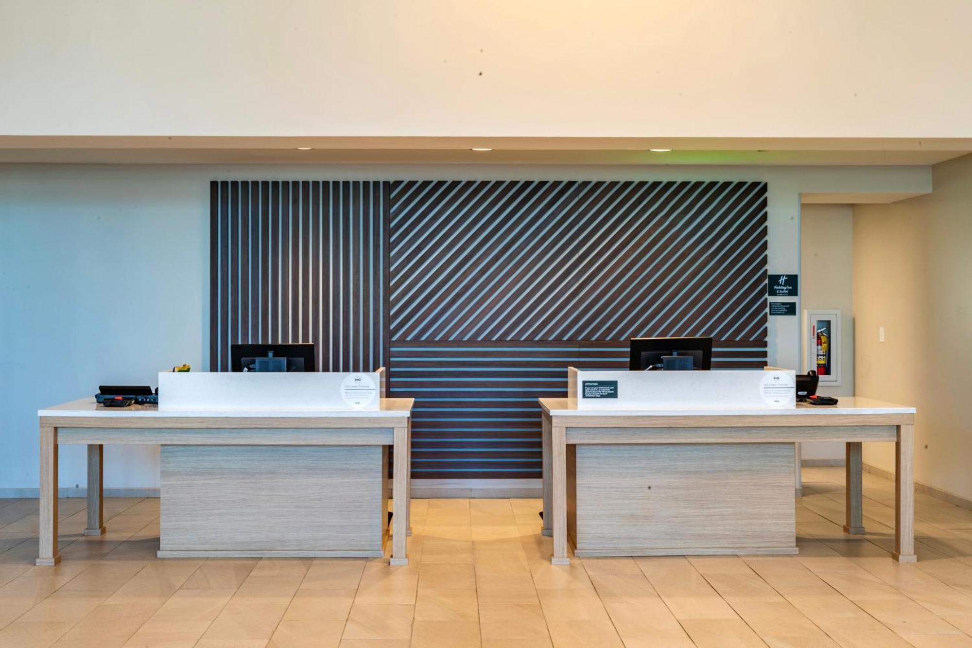 فندق Courtyard By Marriott Atlanta دنوودي المظهر الخارجي الصورة