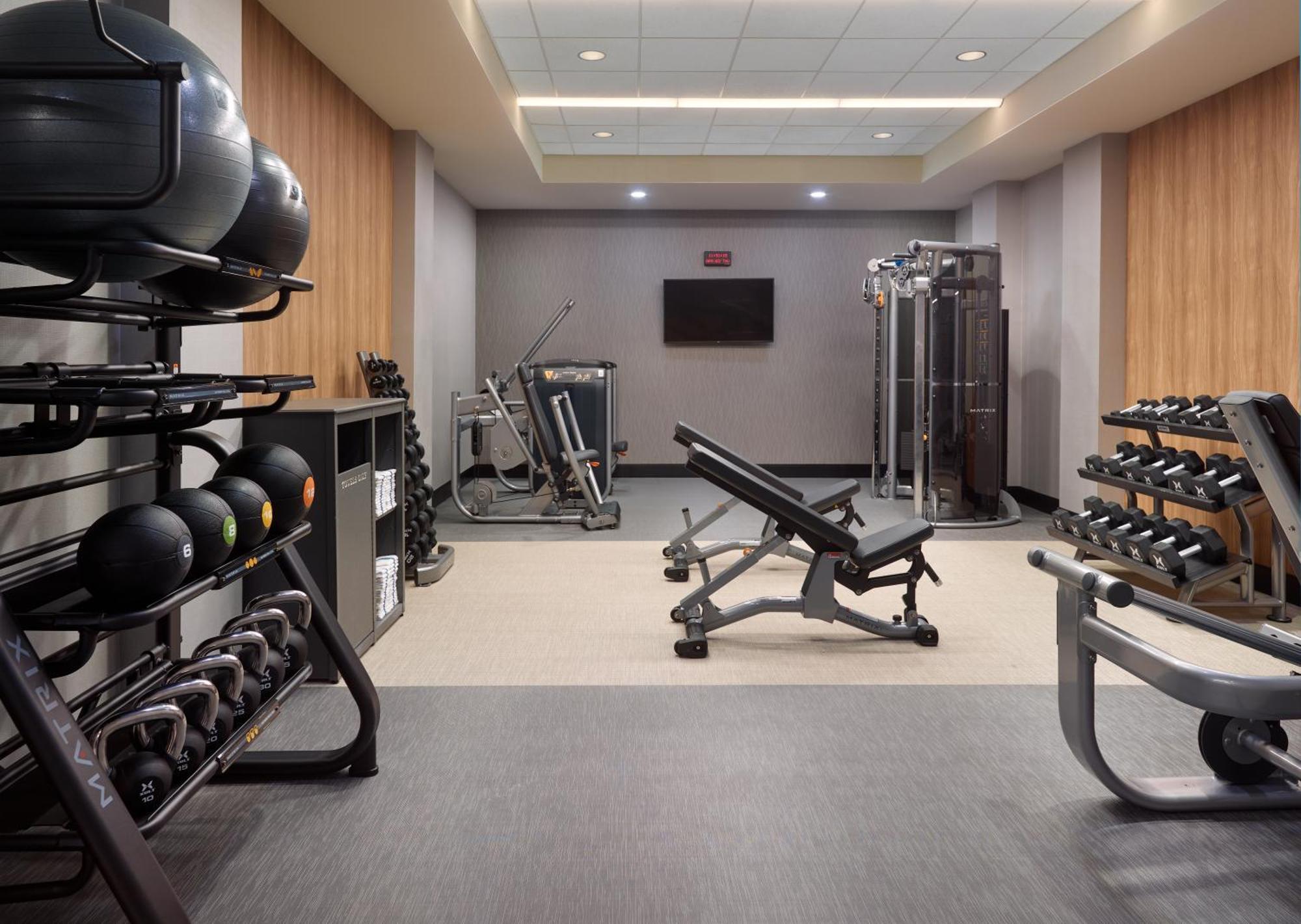 فندق Courtyard By Marriott Atlanta دنوودي المظهر الخارجي الصورة