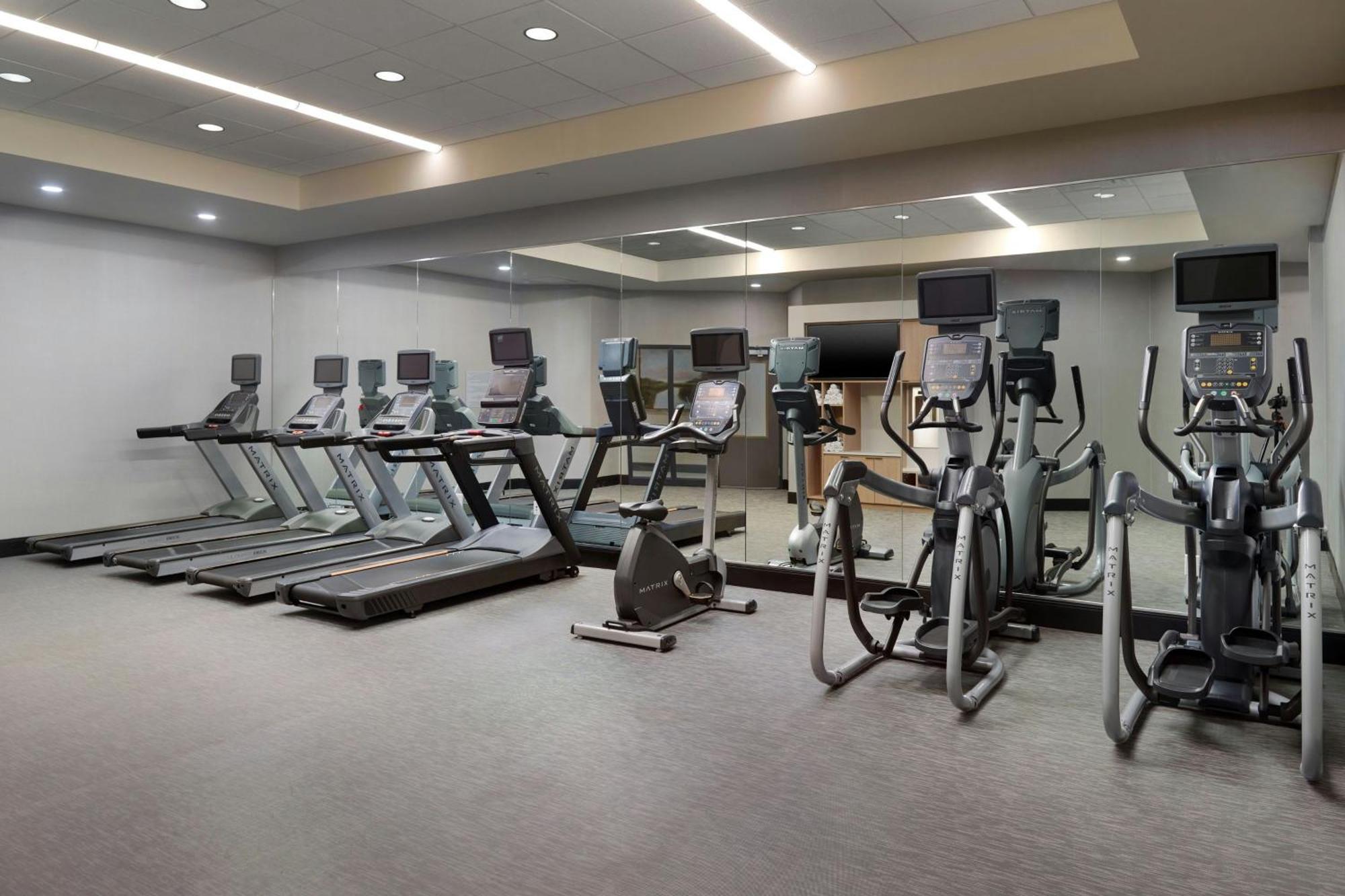 فندق Courtyard By Marriott Atlanta دنوودي المظهر الخارجي الصورة